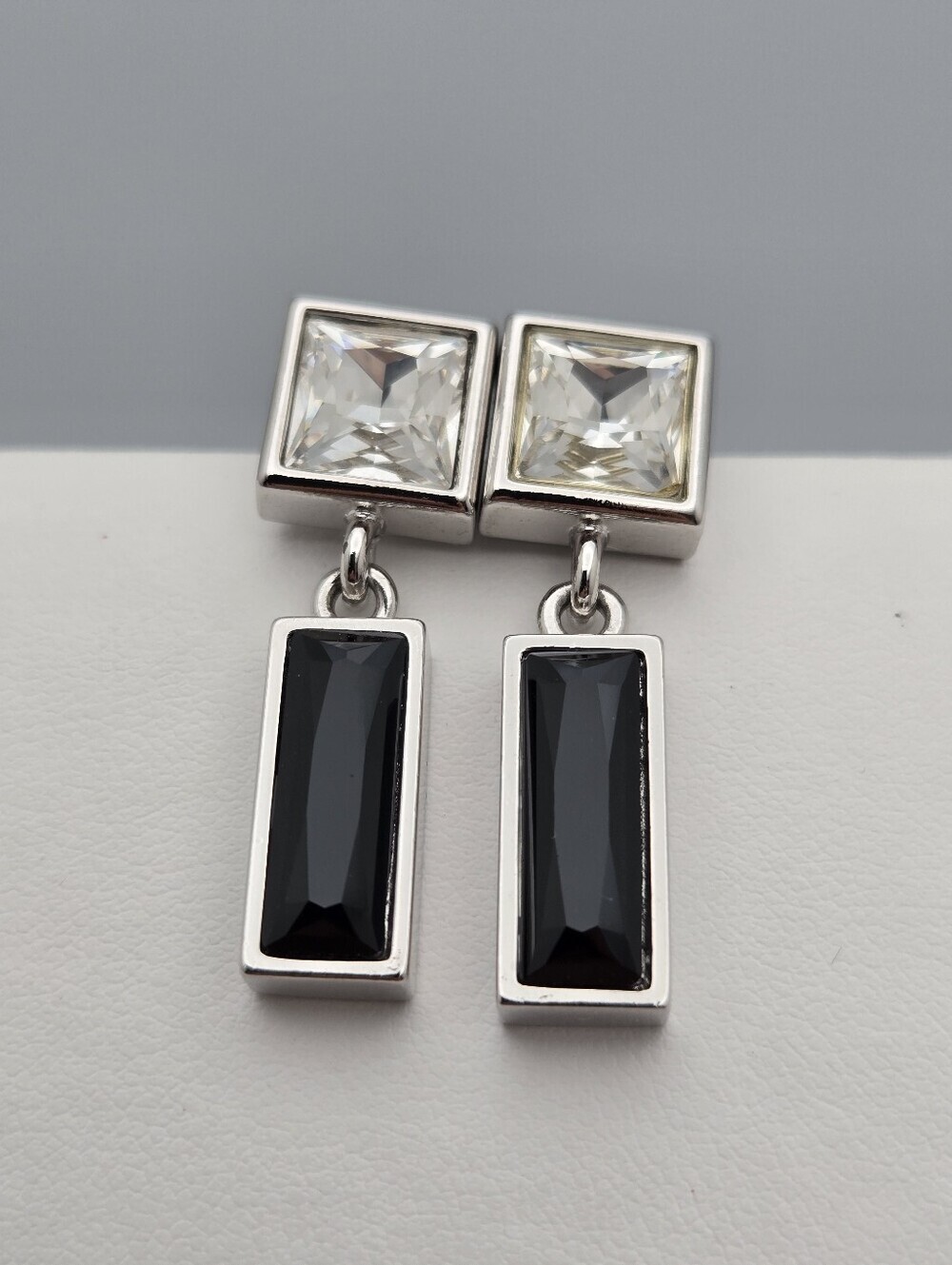 Myka Art Deco Black Onyx Look Crystal Drop Earrings Silver Tone 1.25"